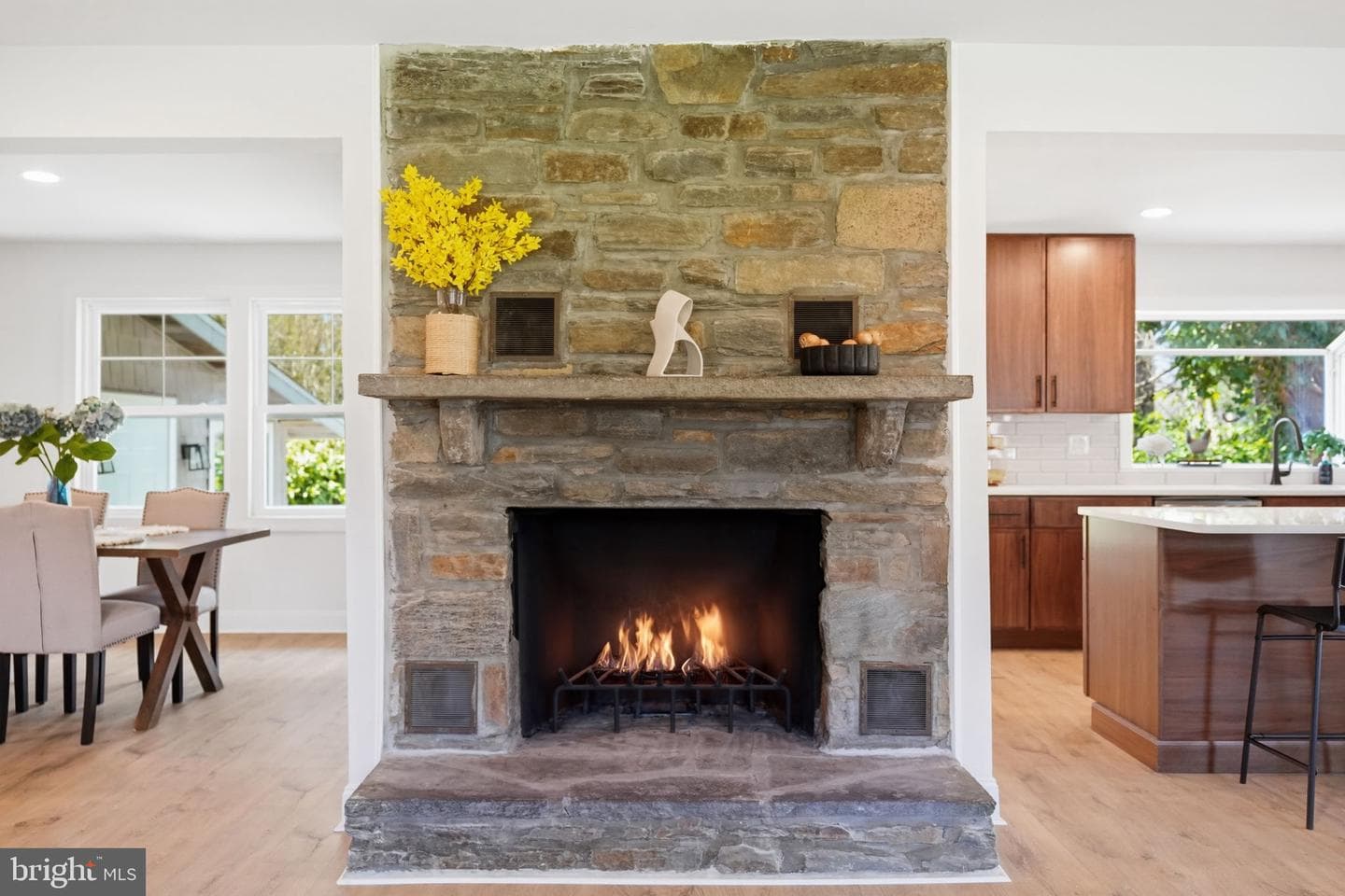 409 S Providence Road photo 29
