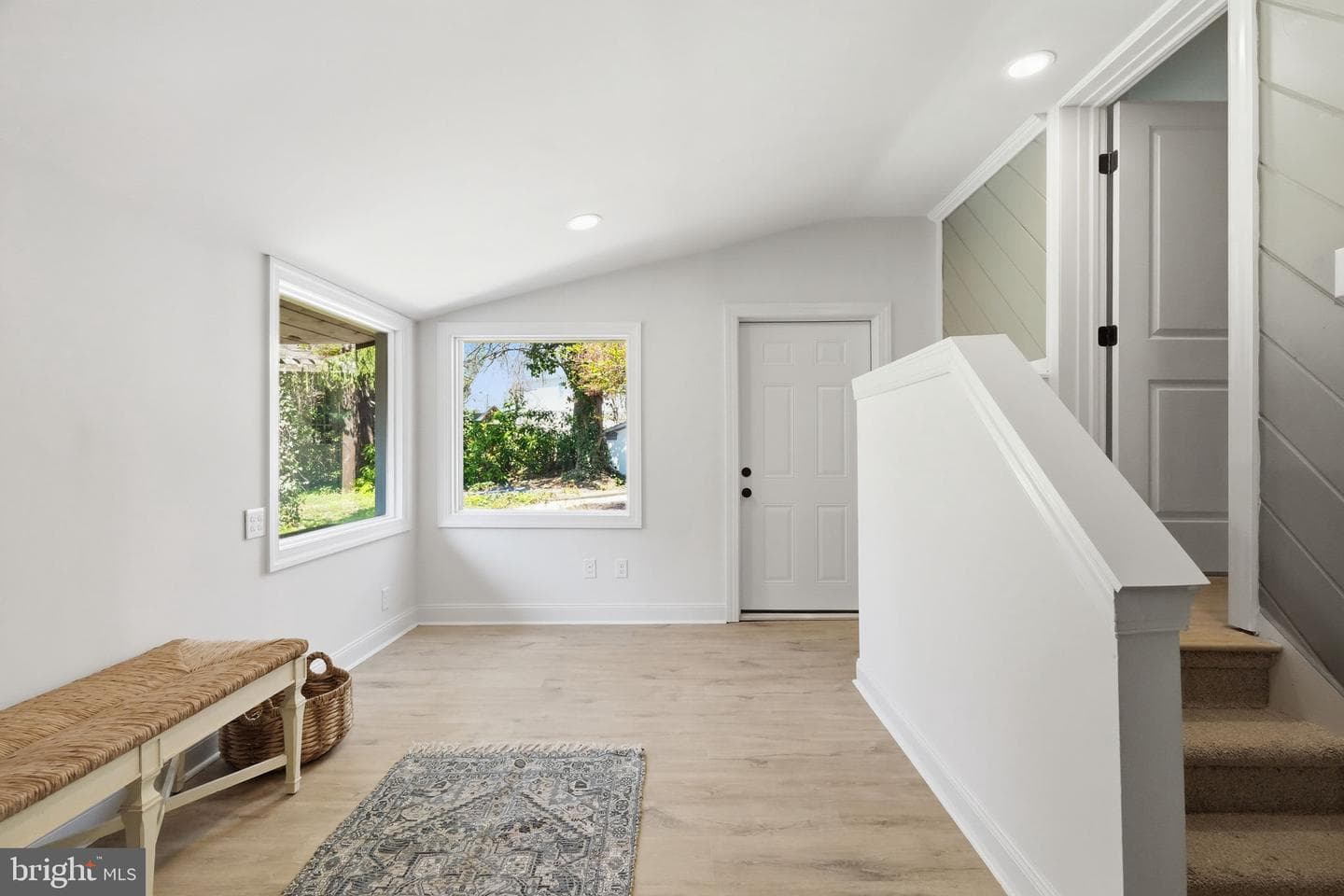 409 S Providence Road photo 59