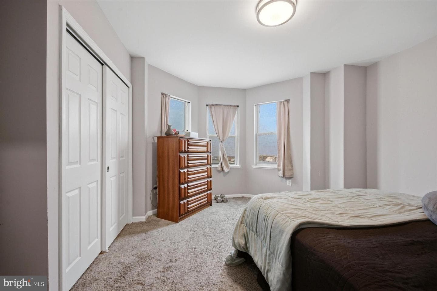 400 Pusey Avenue photo 11