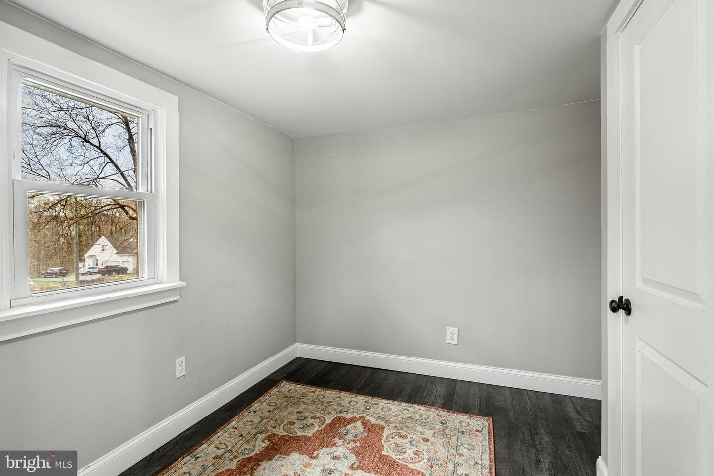 3119 Laughead photo 13