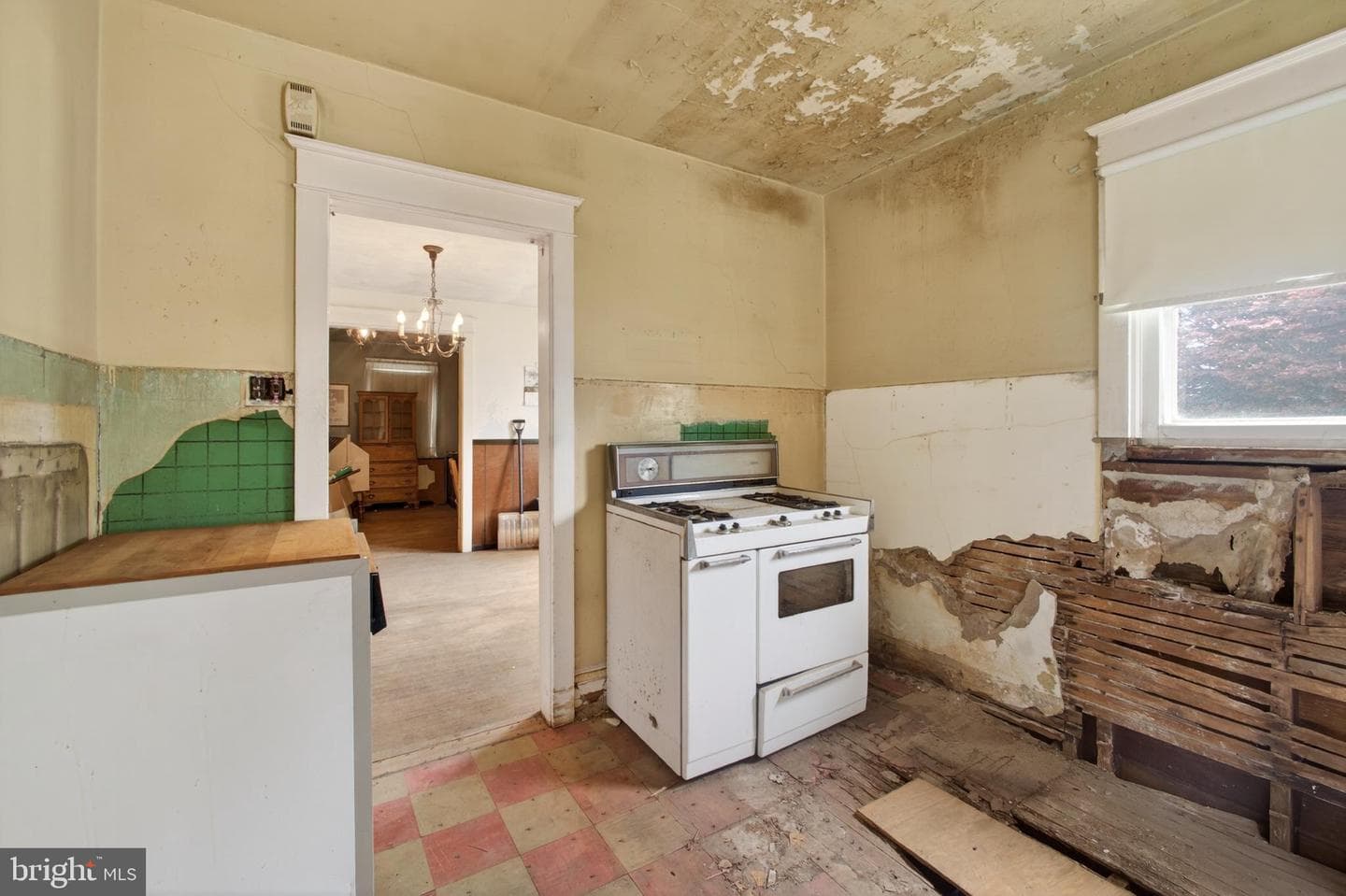 2583 Radcliffe Road photo 4