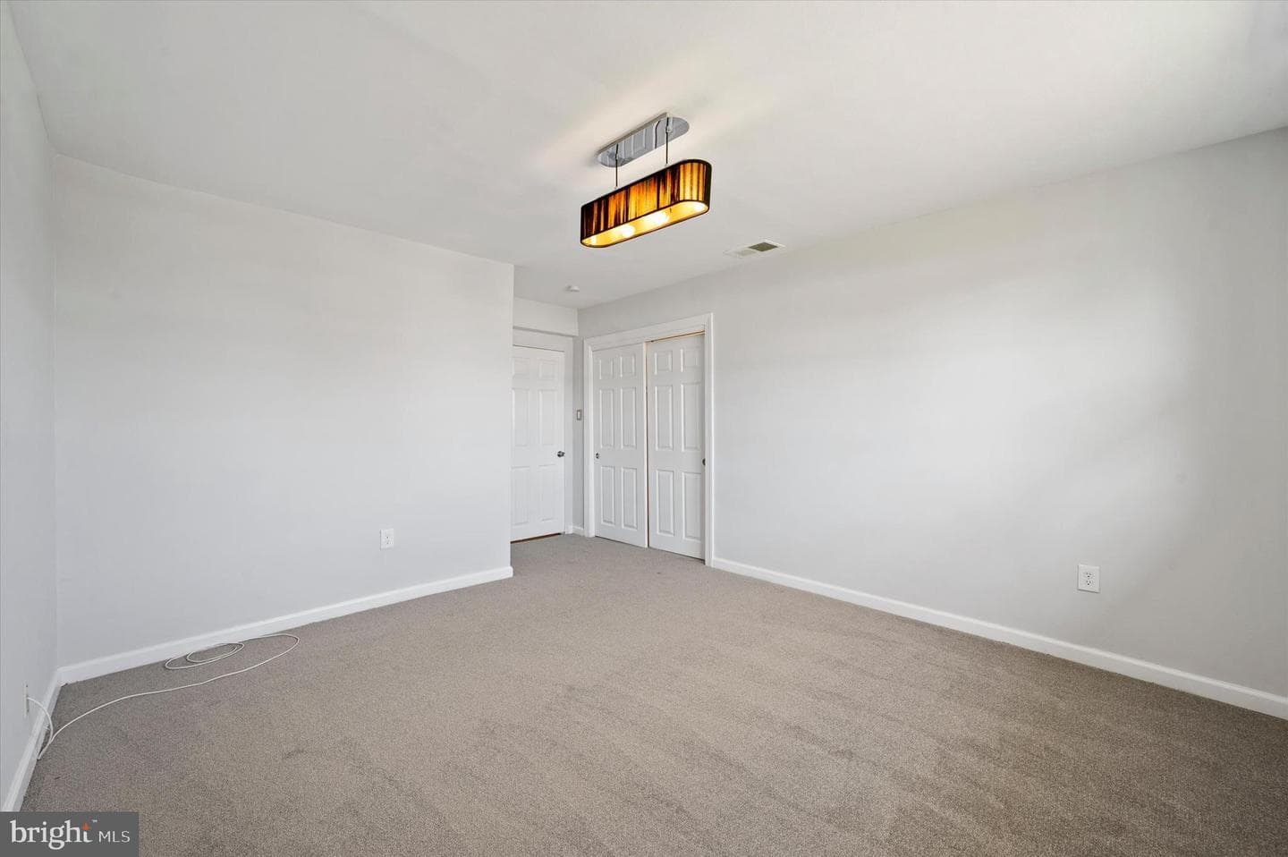 2154 Sproul Road photo 22