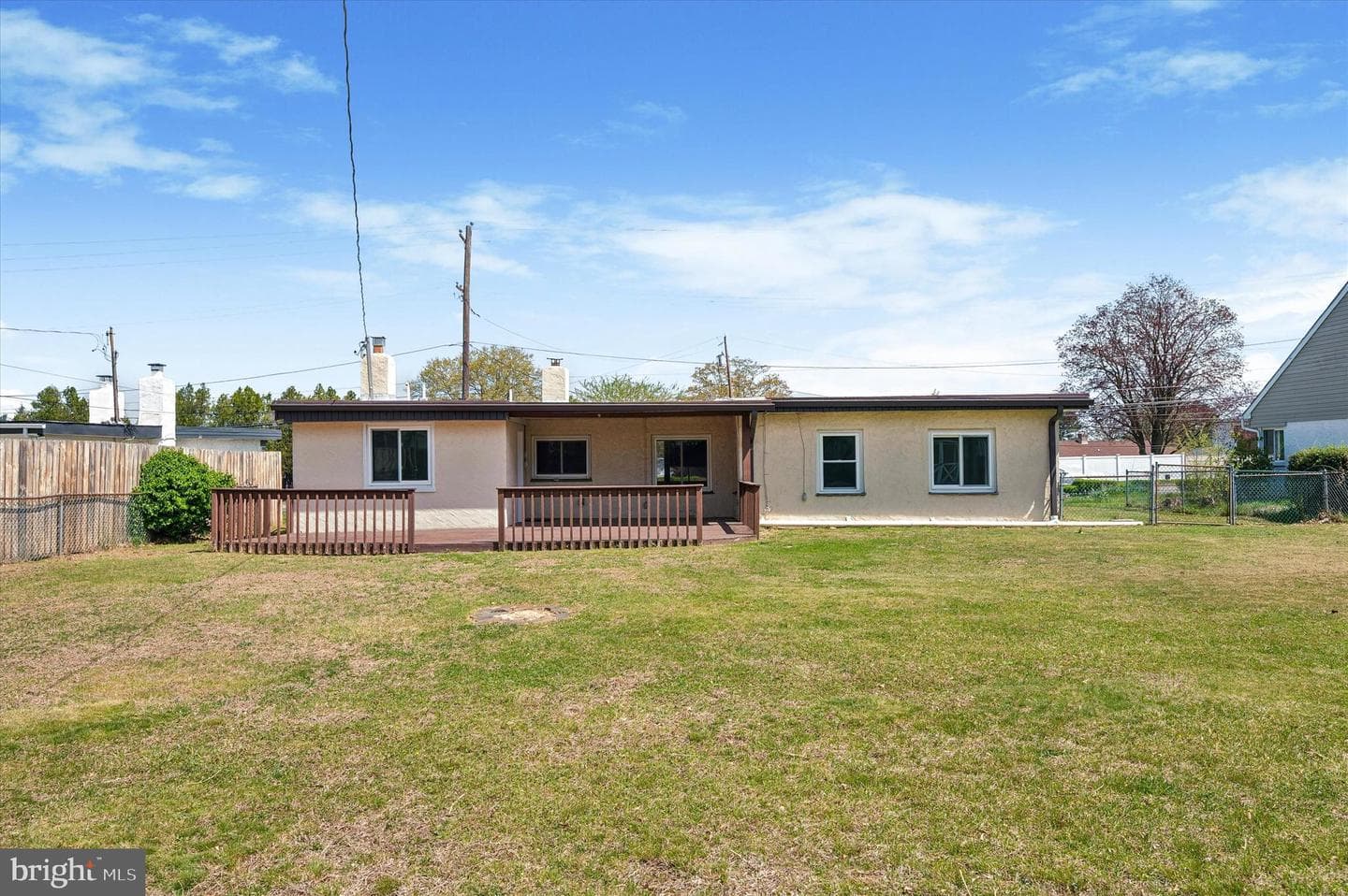 2154 Sproul Road photo 25