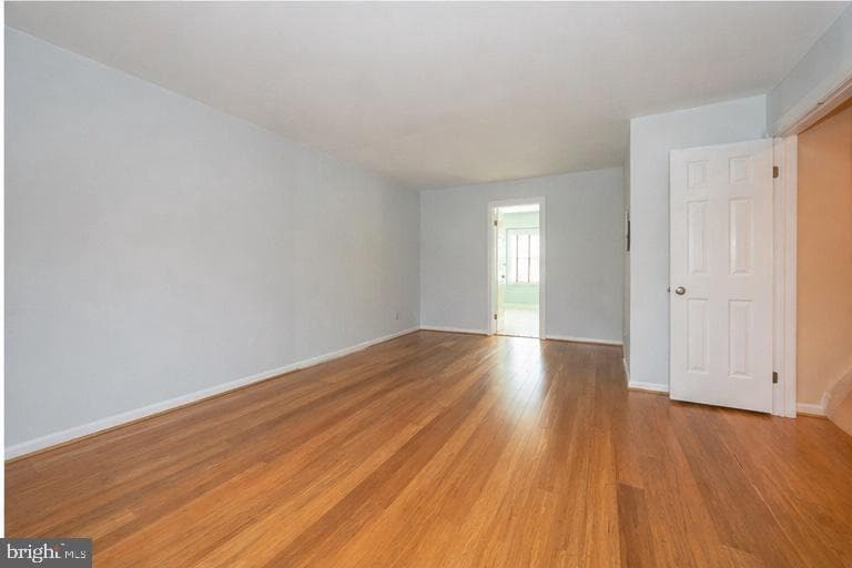 125 Springton Mews Circle photo 13
