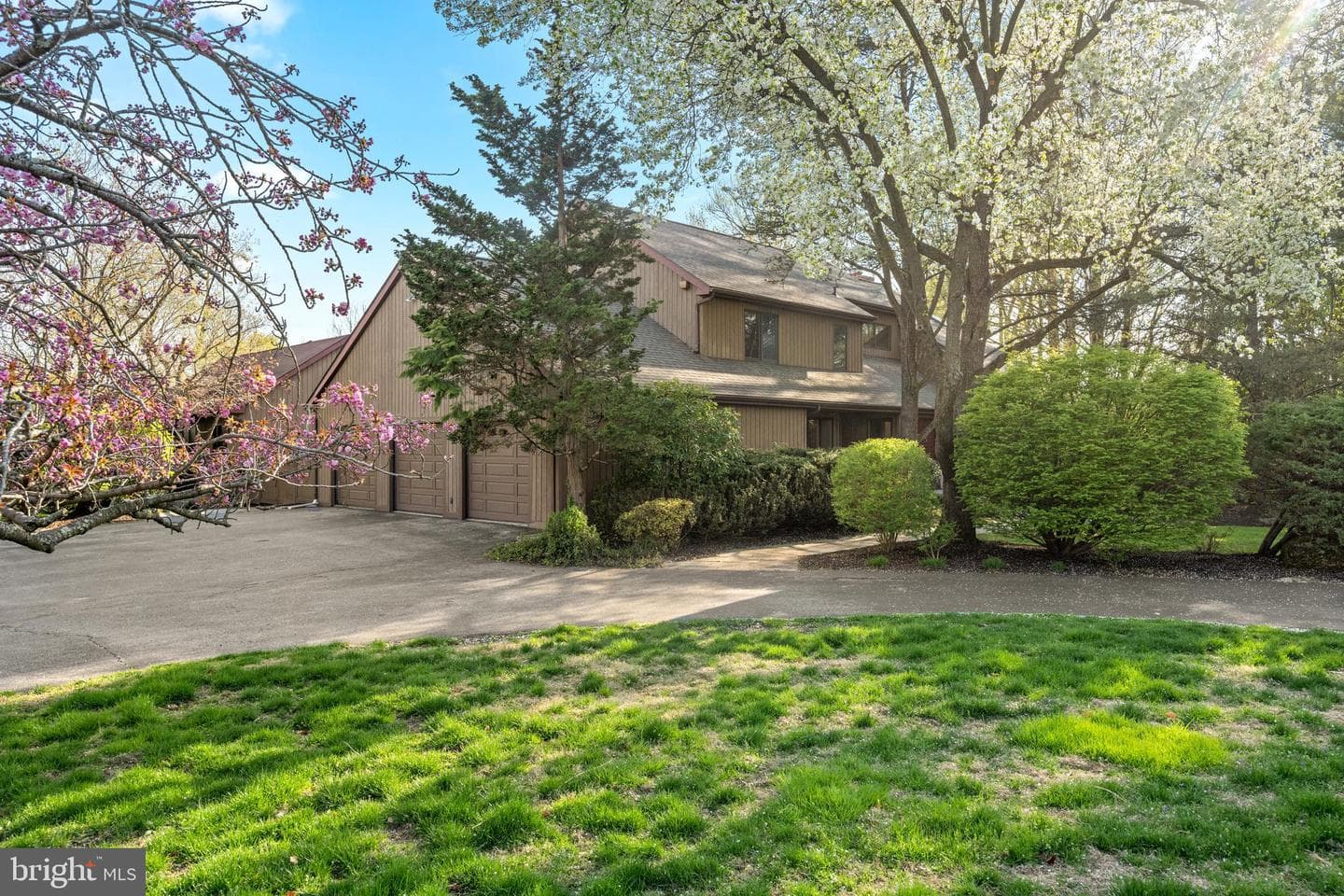 57 Sugar Maple Drive photo 3