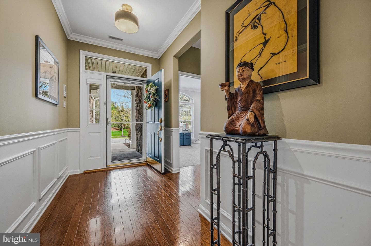 8 Irwin Drive photo 4