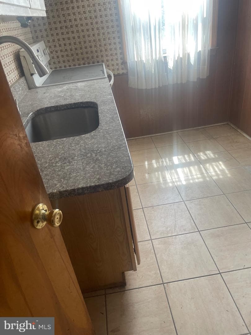 2019 Delmar Drive photo 12
