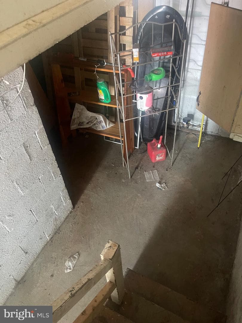2019 Delmar Drive photo 14