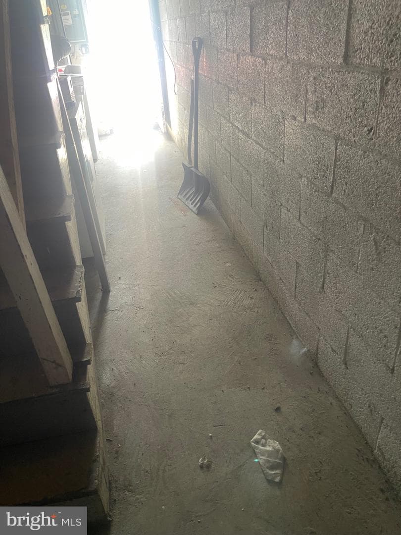 2019 Delmar Drive photo 17