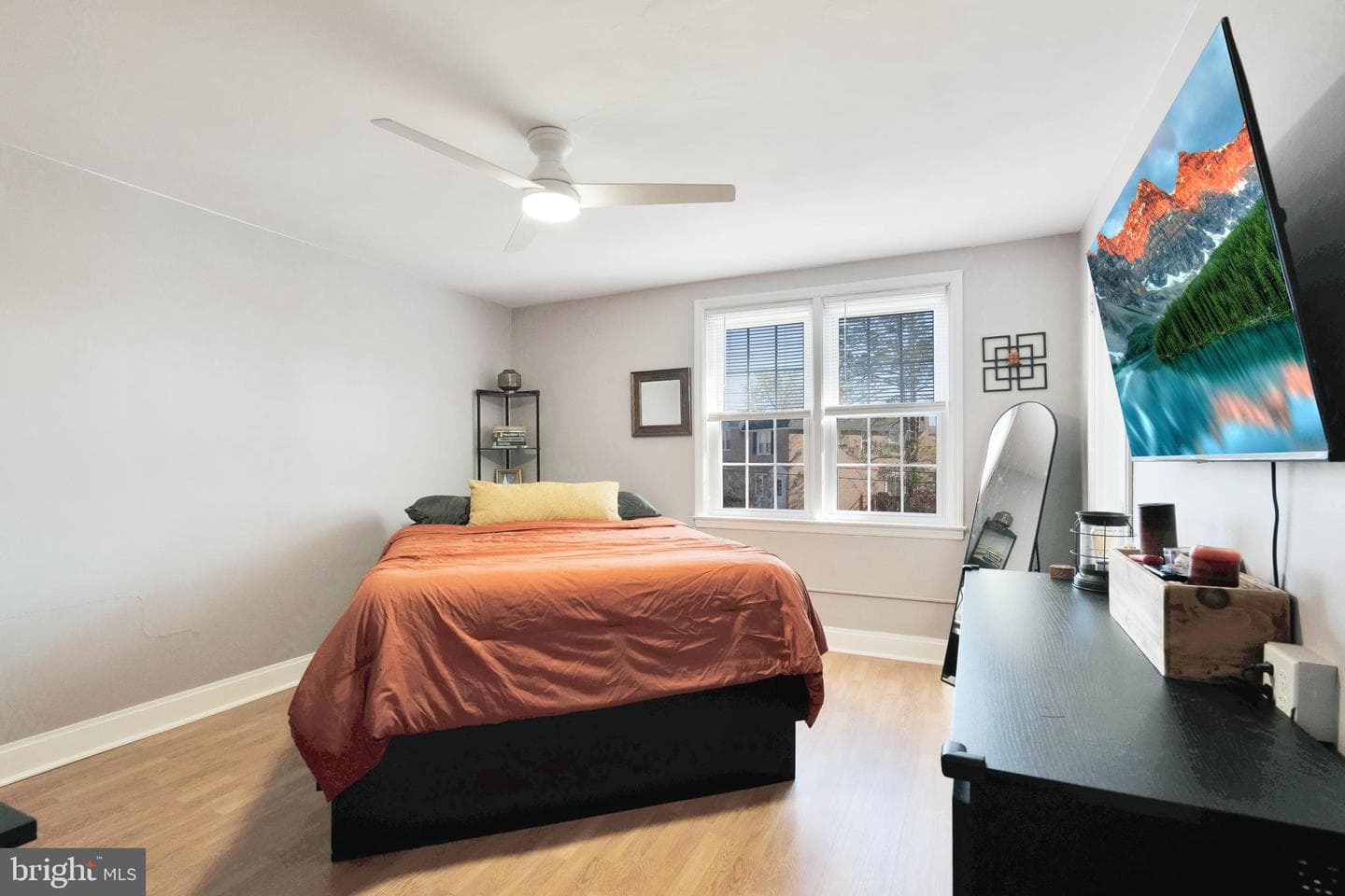 437 Park Drive photo 10