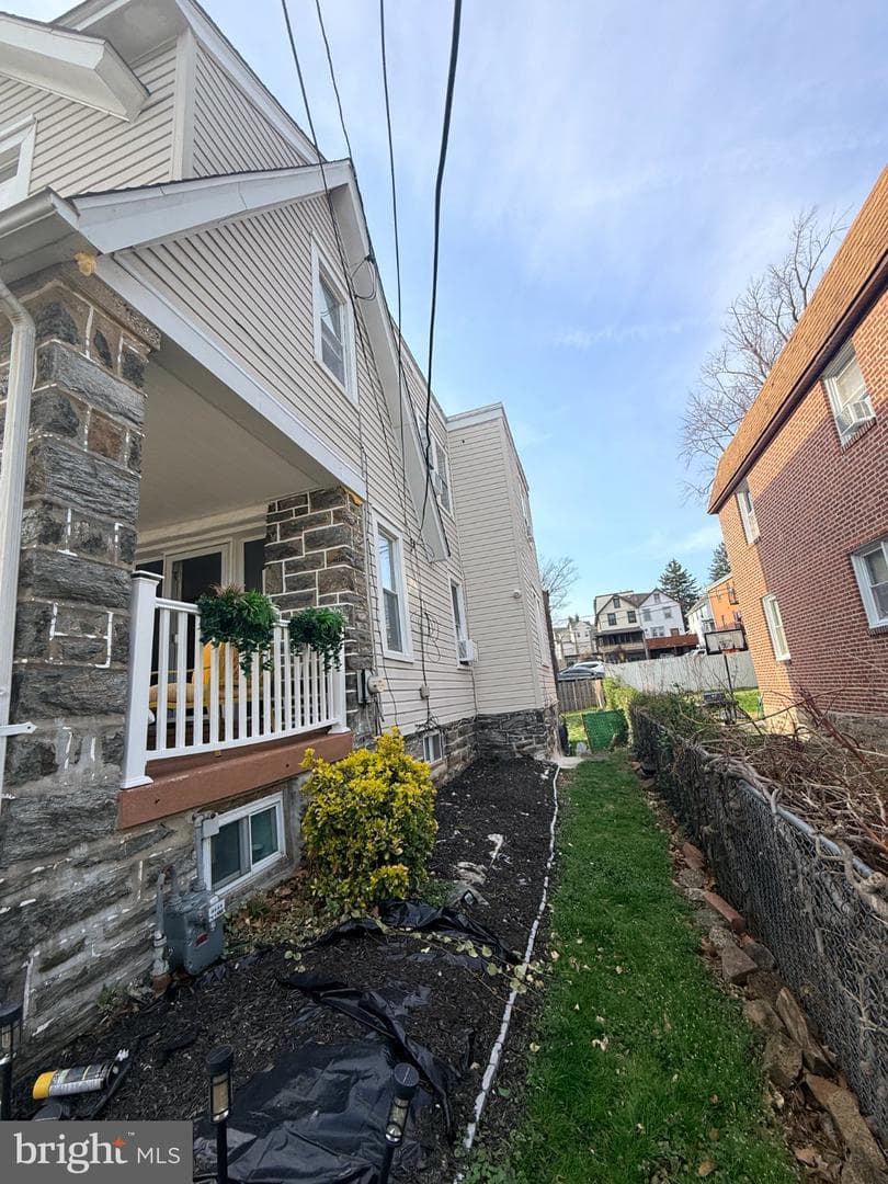 4027 Vernon Road photo 2