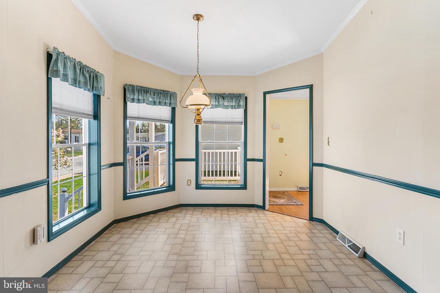 229 Horseshoe Drive photo 9