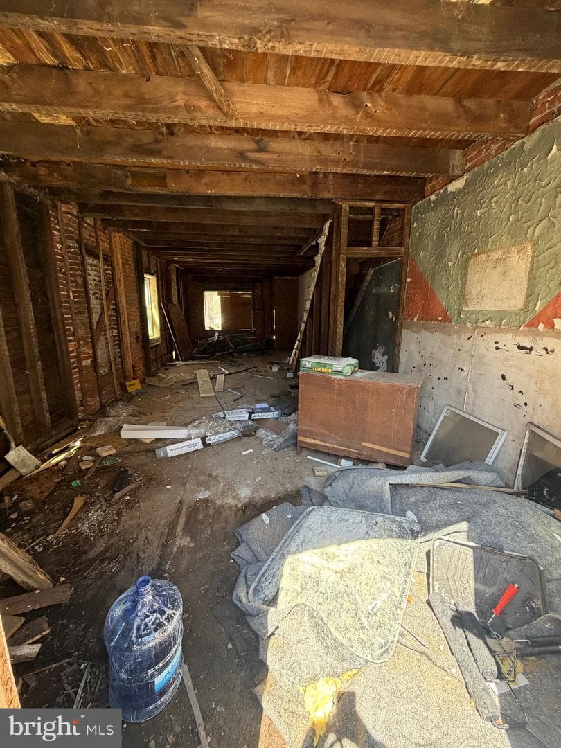 345 Taylor Terrace photo 4