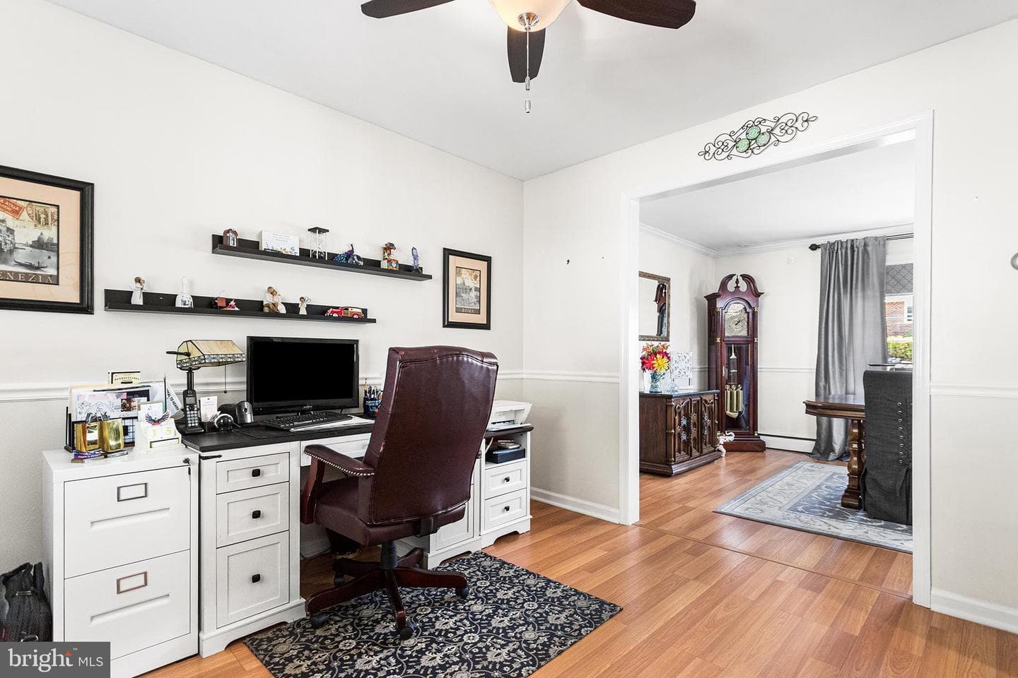 413 Camelot Drive photo 10