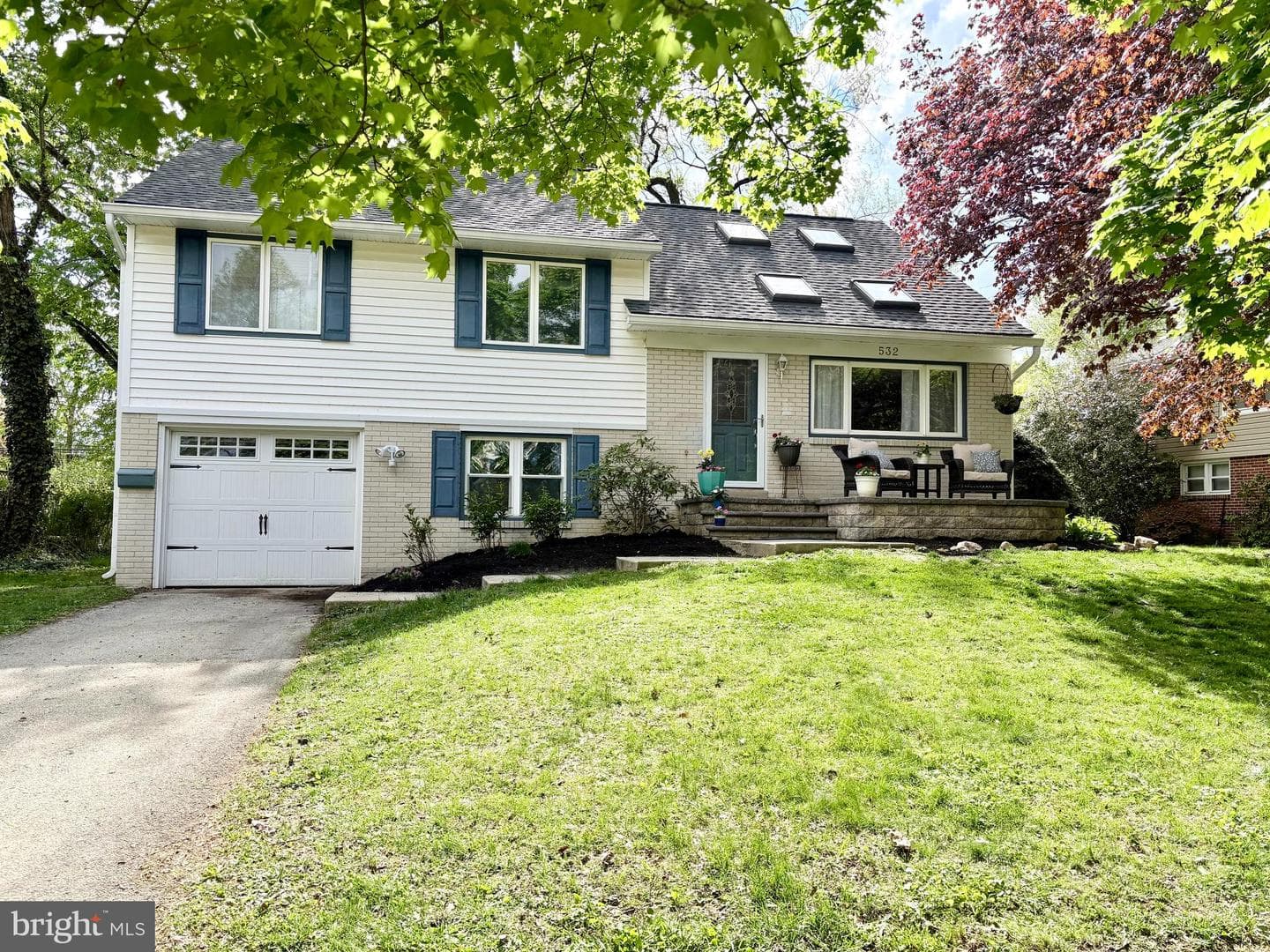 532 Bryn Mawr Avenue photo 22