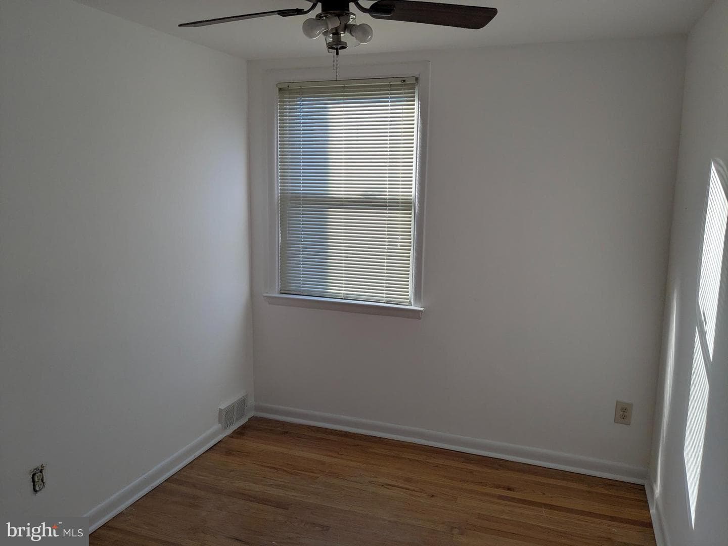 1540 Hermesprota Drive photo 11