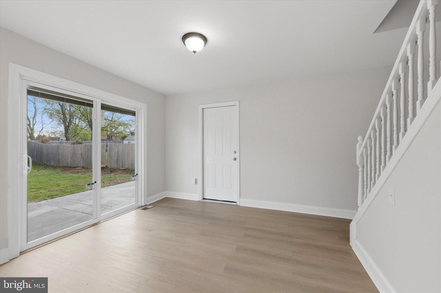 50 Colonial Drive photo 11