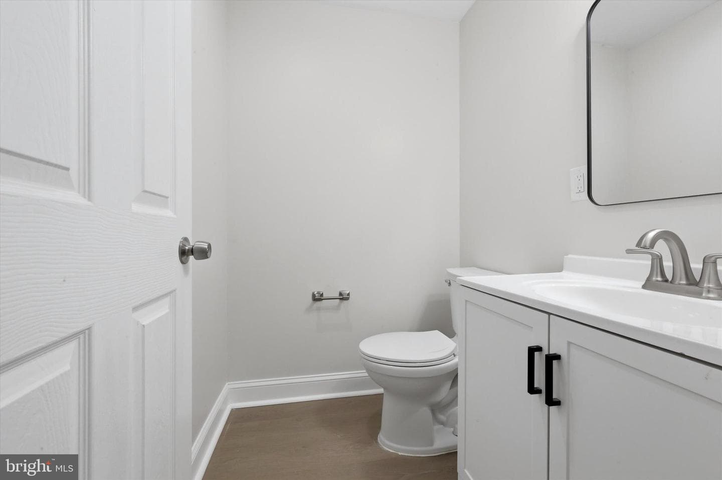 50 Colonial Drive photo 29