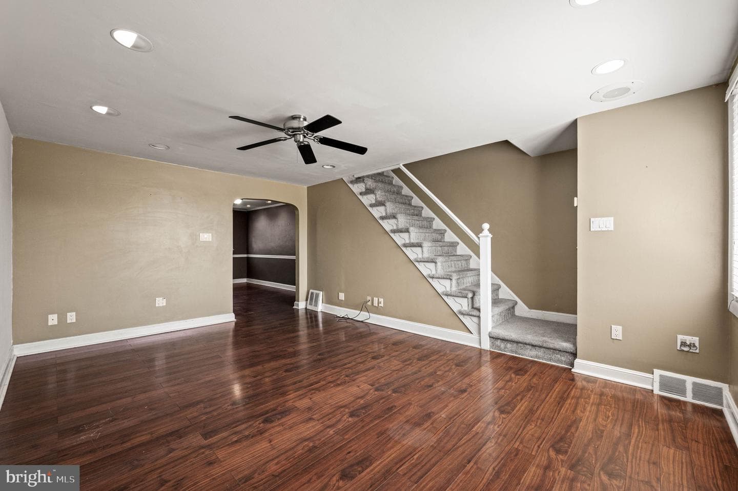 751 Rively Avenue photo 2