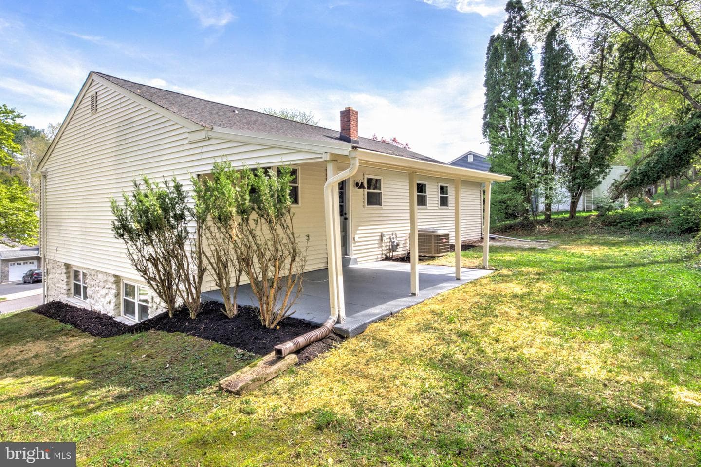 333 Golf Hills Road photo 40
