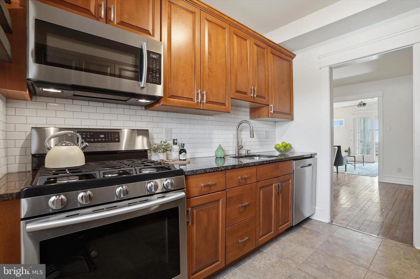 18 Vernon Road photo 11