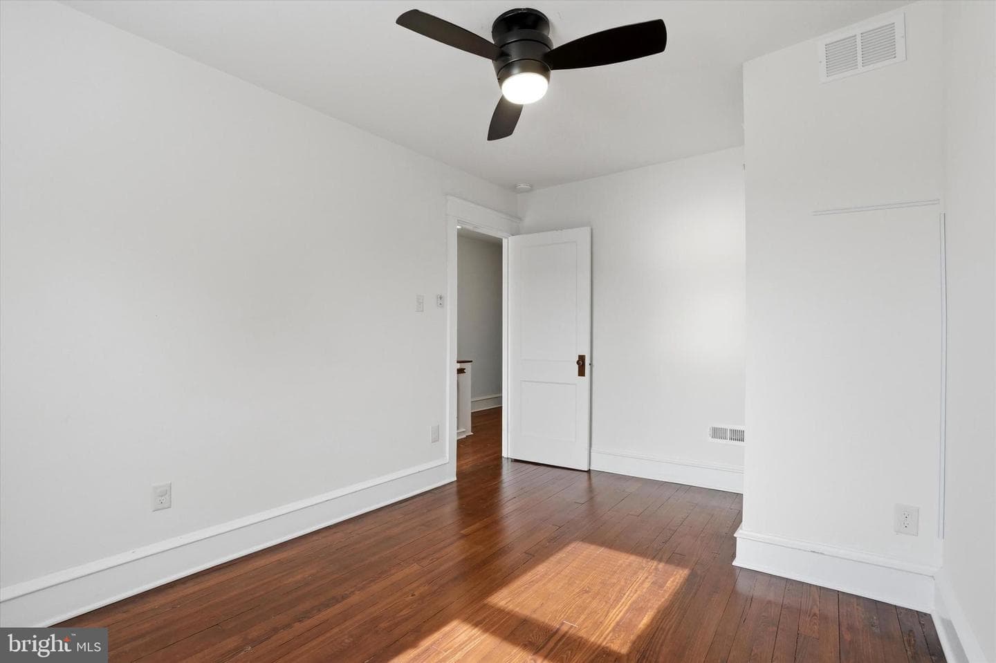 18 Vernon Road photo 20