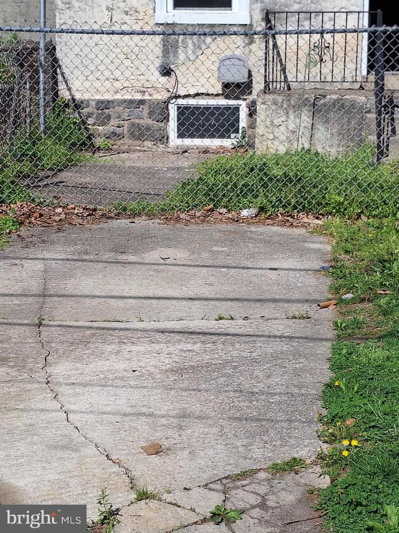 409 S 4th Street photo 21