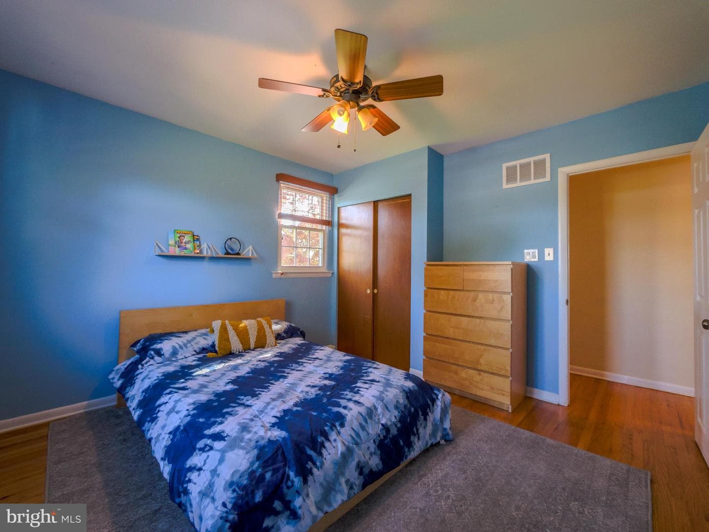 700 Cotton Lane photo 34