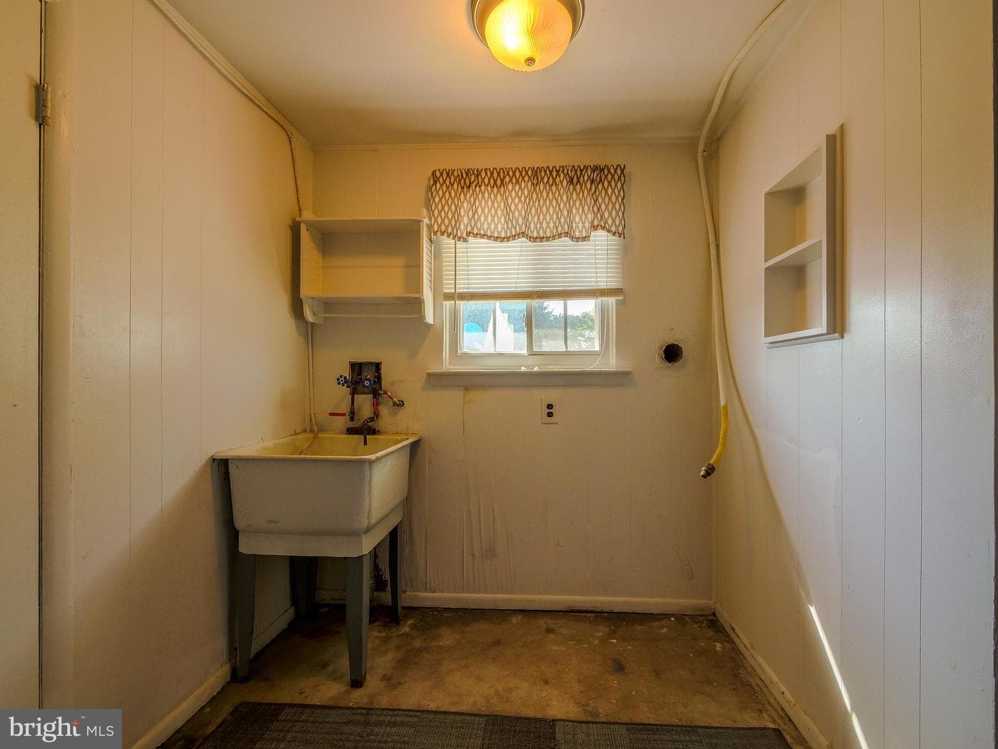 700 Cotton Lane photo 42