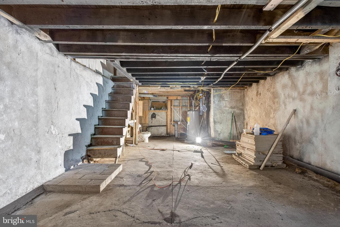1141 Thomas Street photo 22