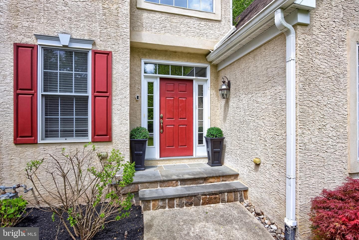 28 Cherry Farm Ln photo 2
