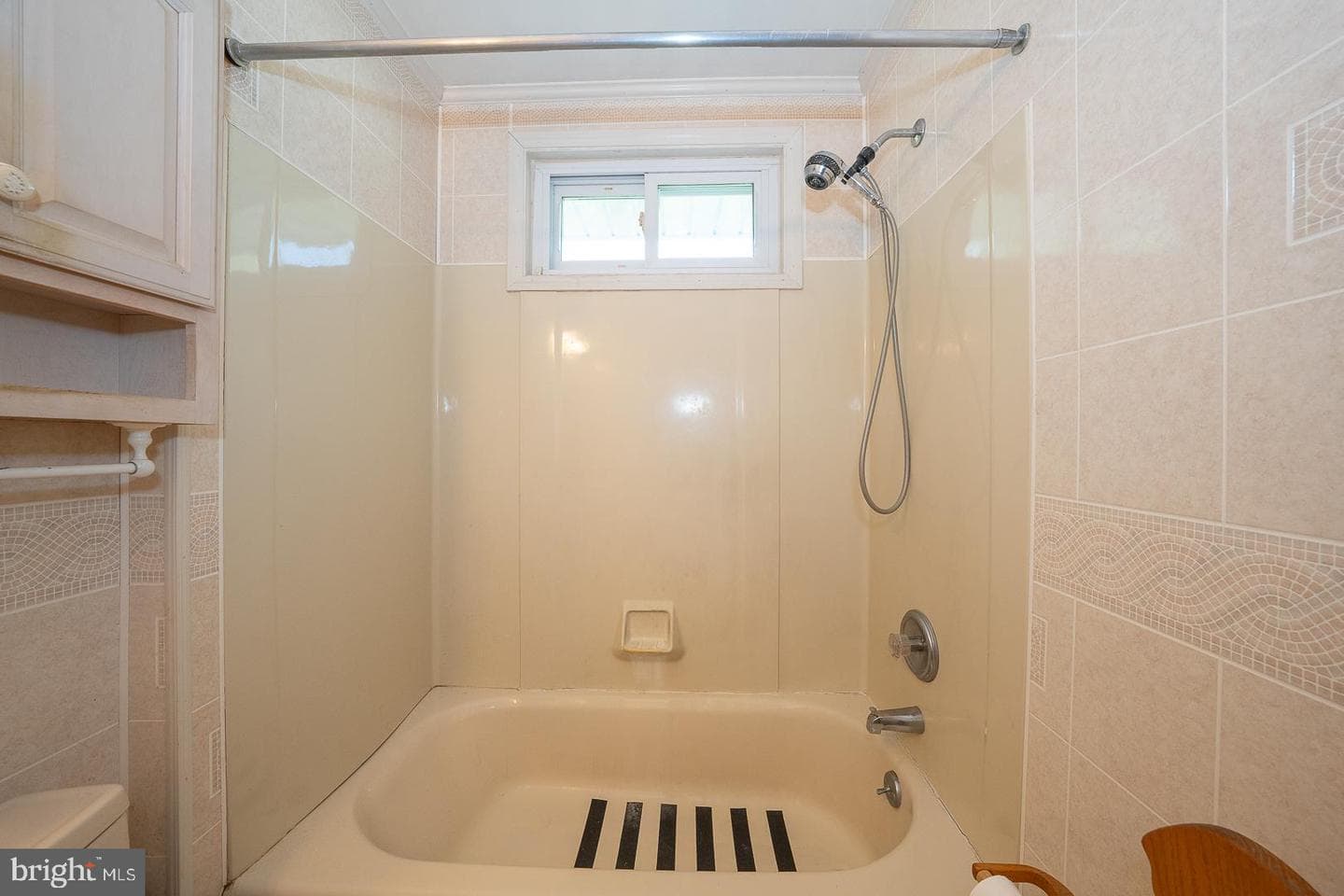 102 Tuscany Road photo 14