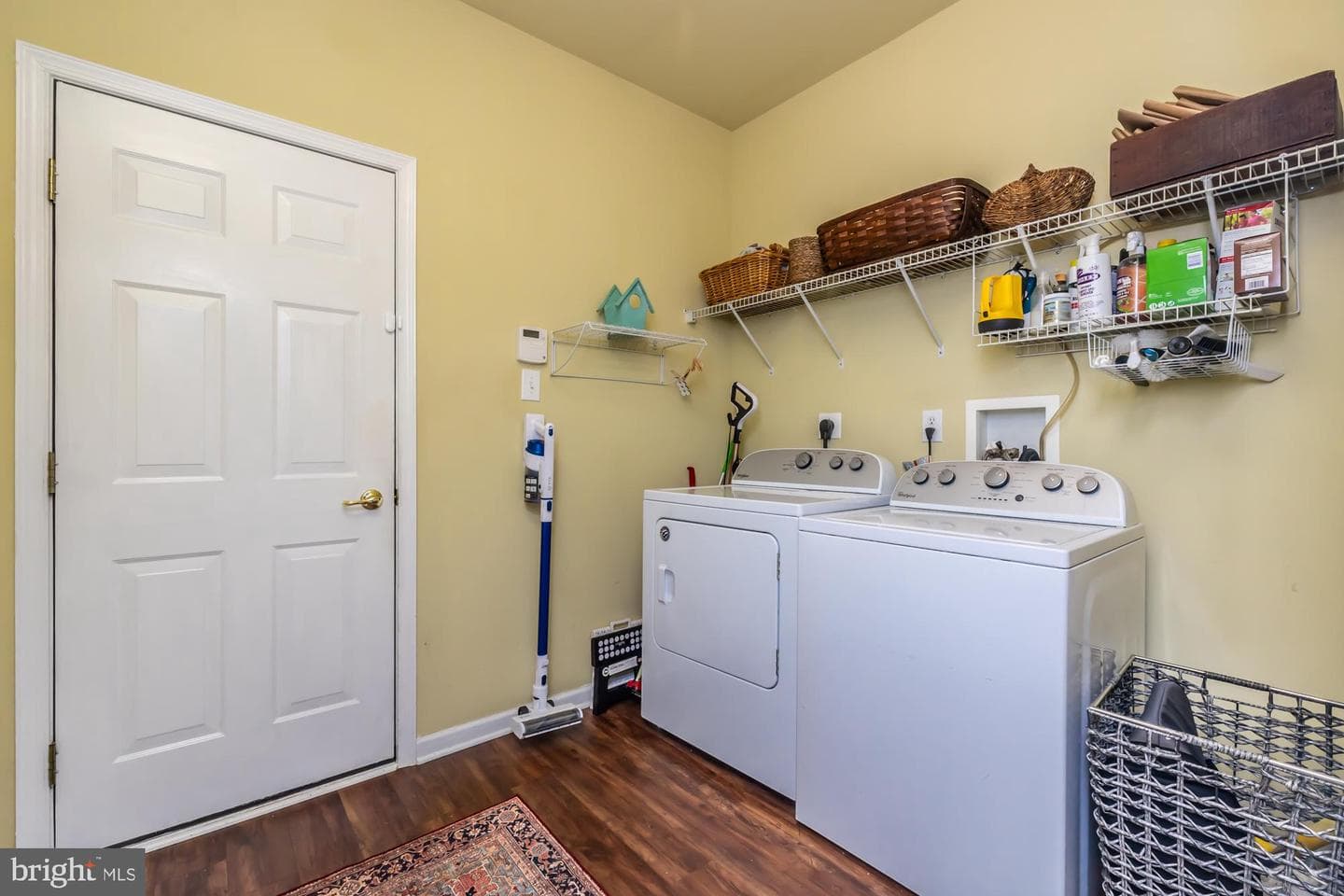 1737 Wisteria Way photo 23