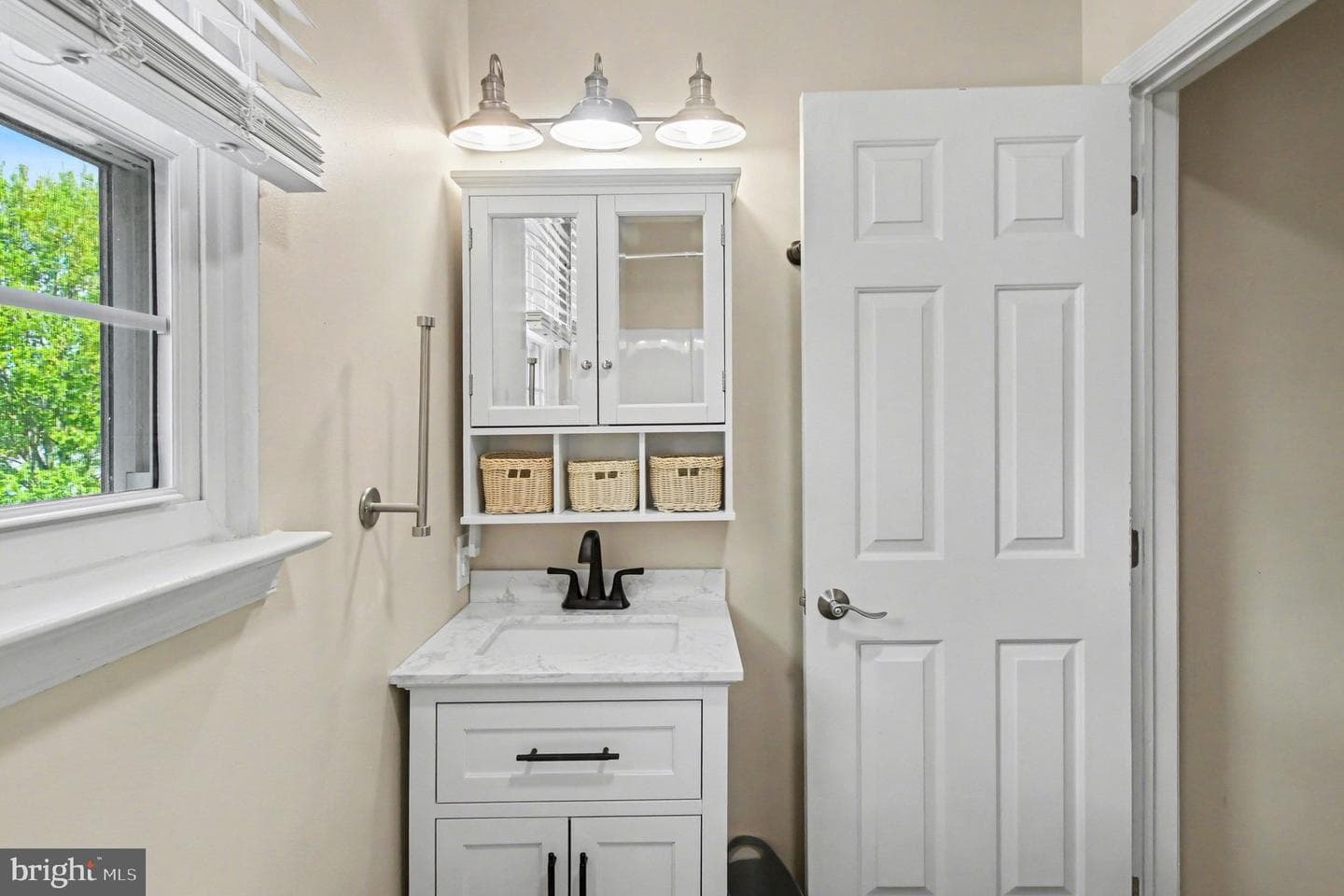 4016 Washington Drive photo 25