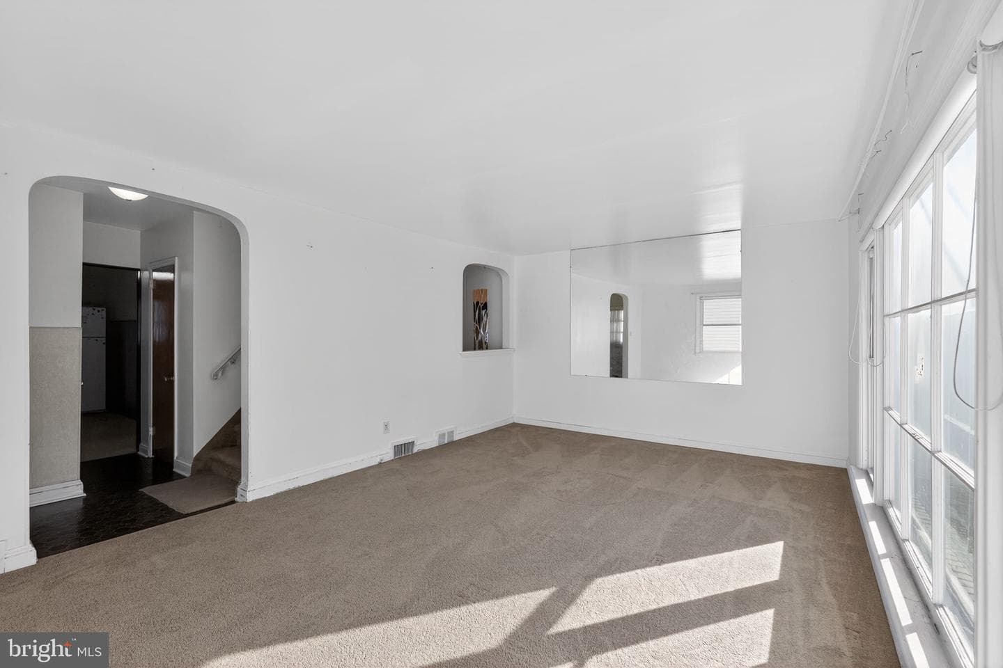230 Windsor Avenue photo 14