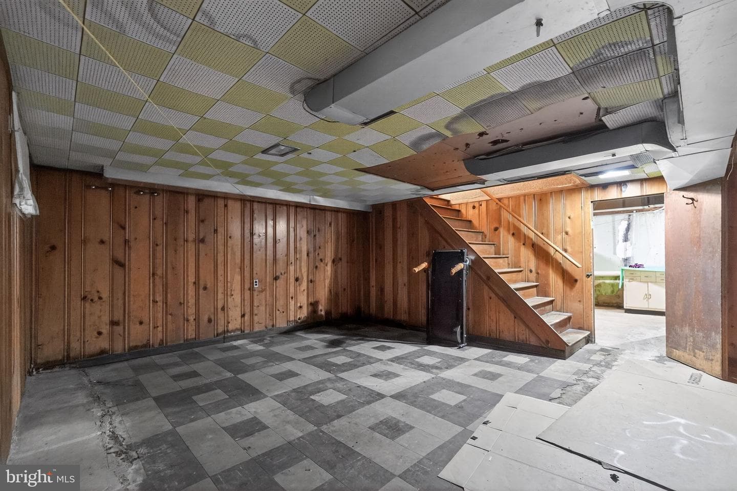 230 Windsor Avenue photo 29