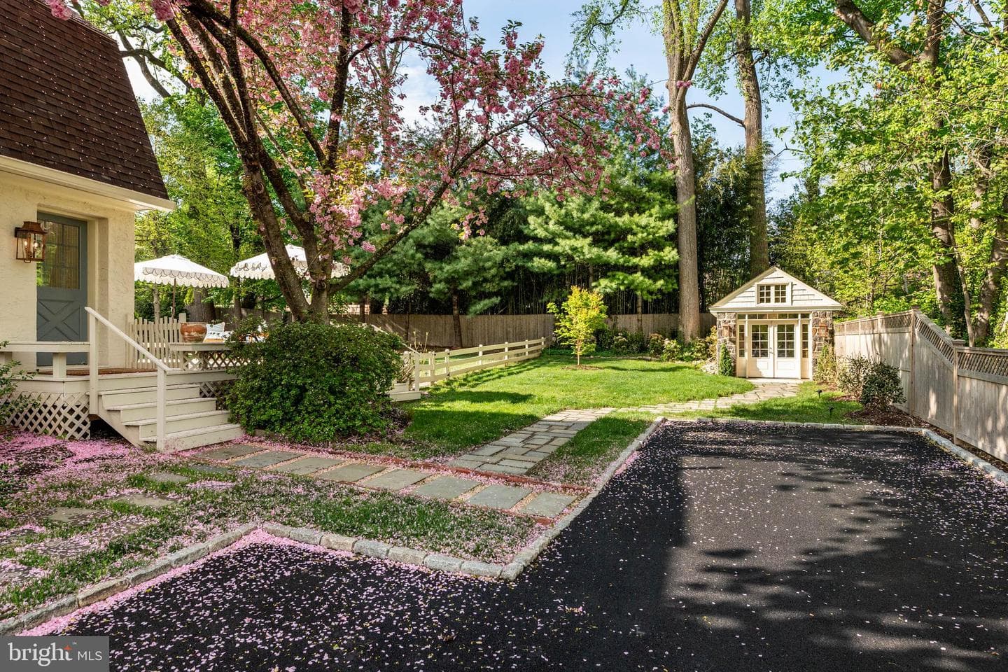 119 Cambria Court photo 47