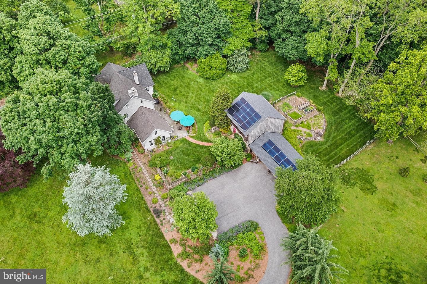1205 Valley Road photo 4