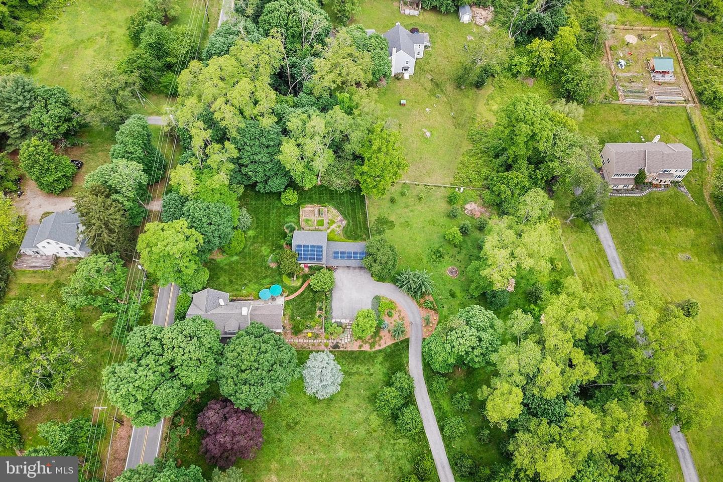1205 Valley Road photo 5