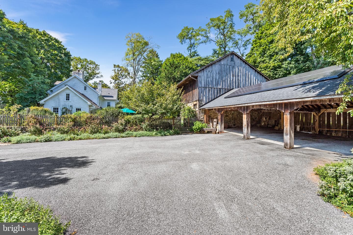 1205 Valley Road photo 7
