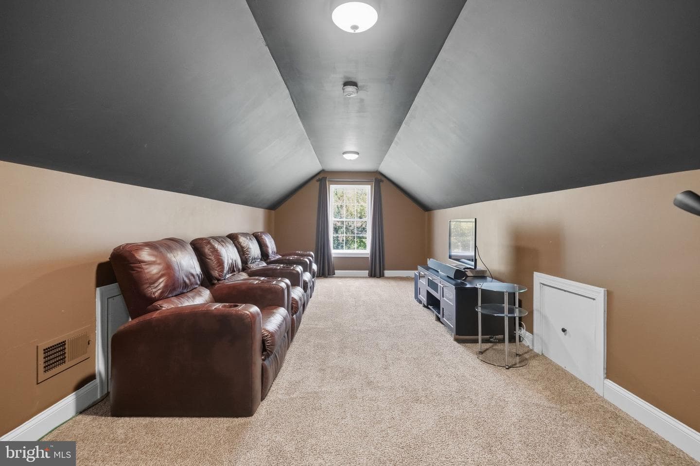 809 Shavertown Road photo 44
