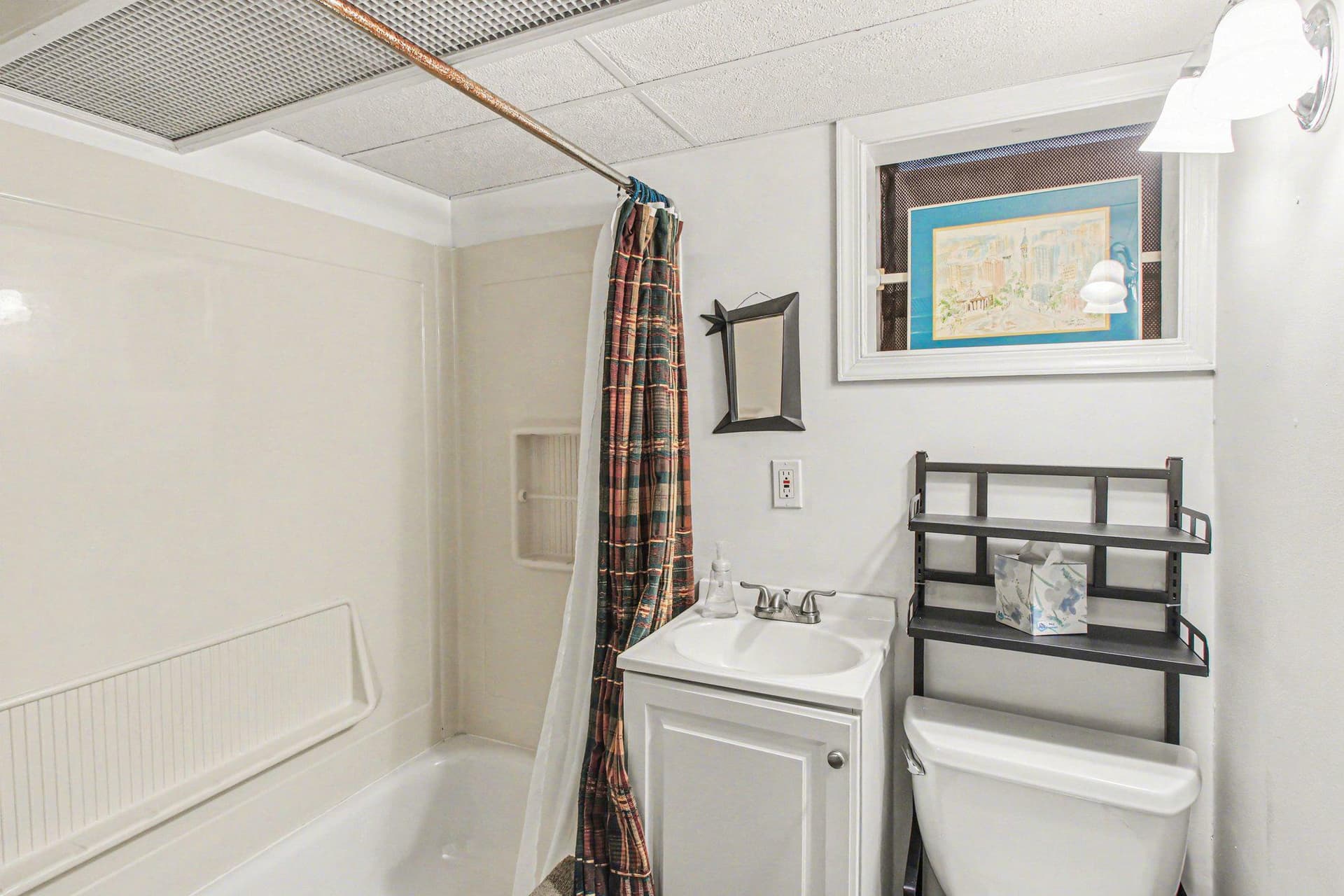 1123 Yeadon Avenue photo 32