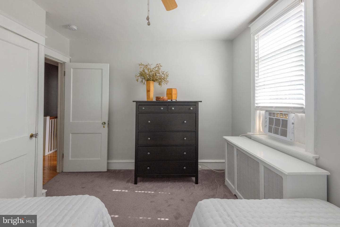 235 W Plumstead Avenue photo 26