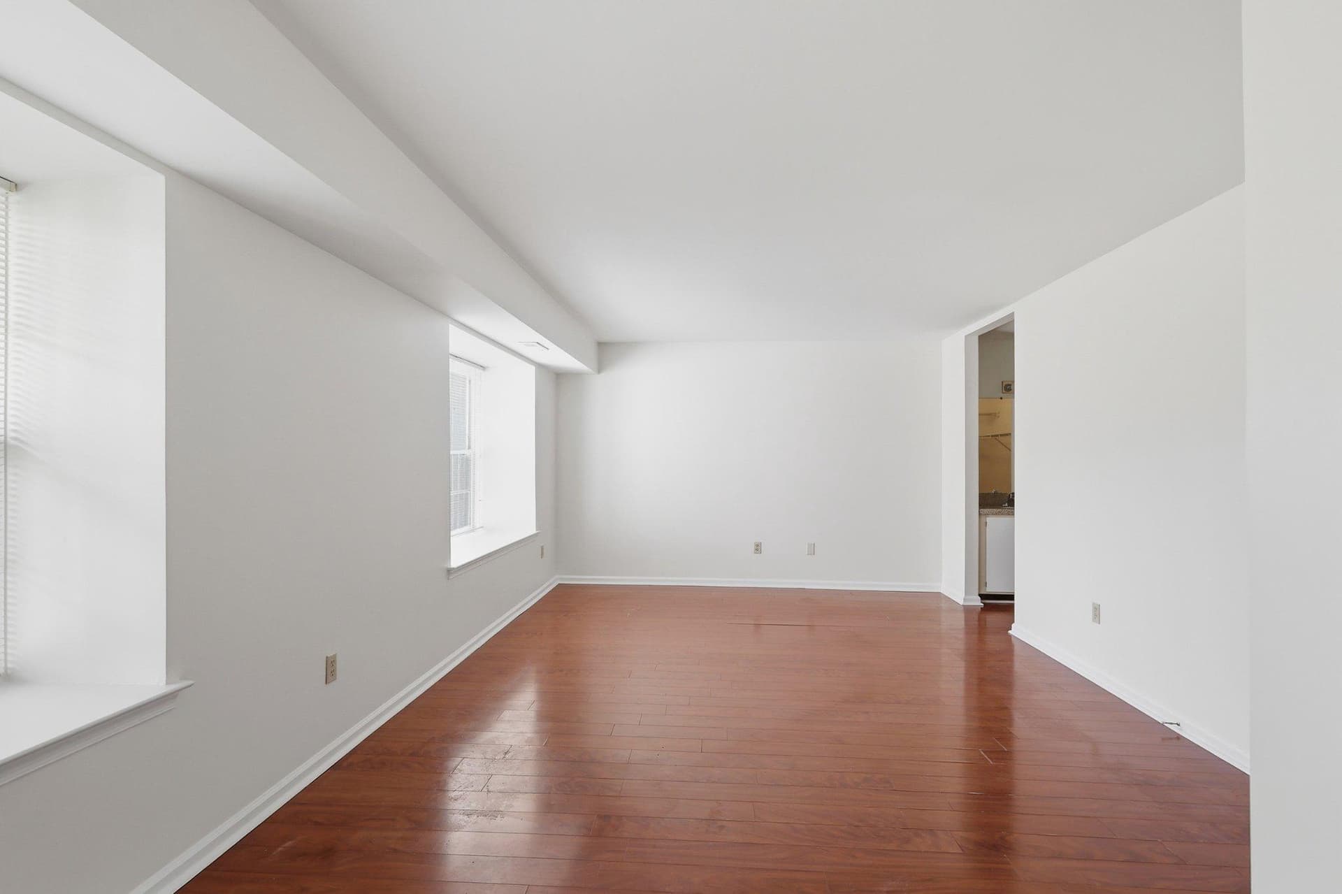 225 Windsor Court #225 photo 21