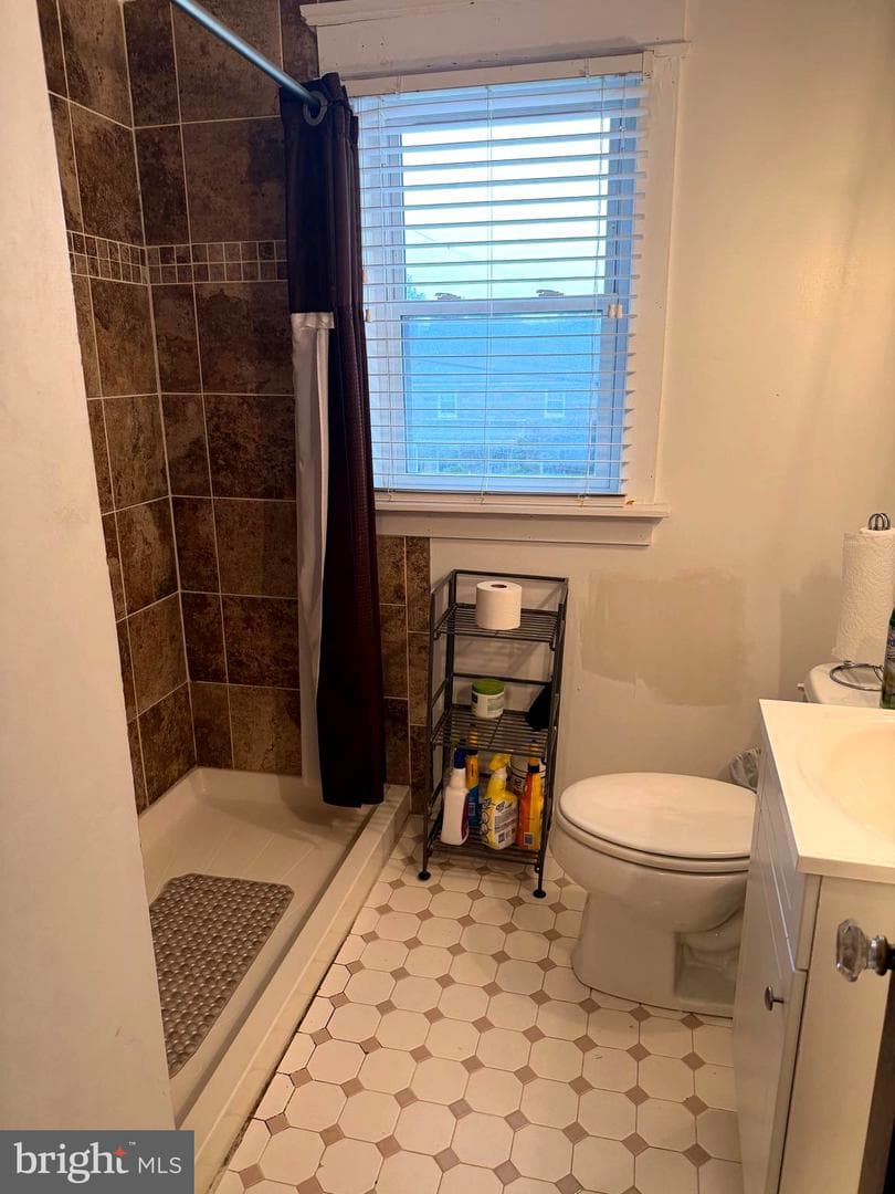 463 Burmont Road photo 32