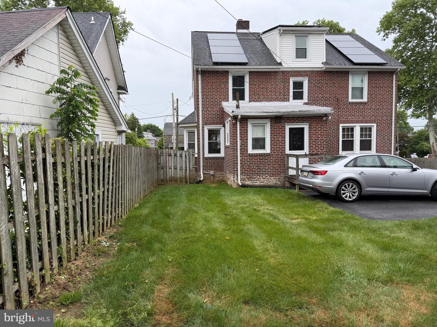 463 Burmont Road photo 38