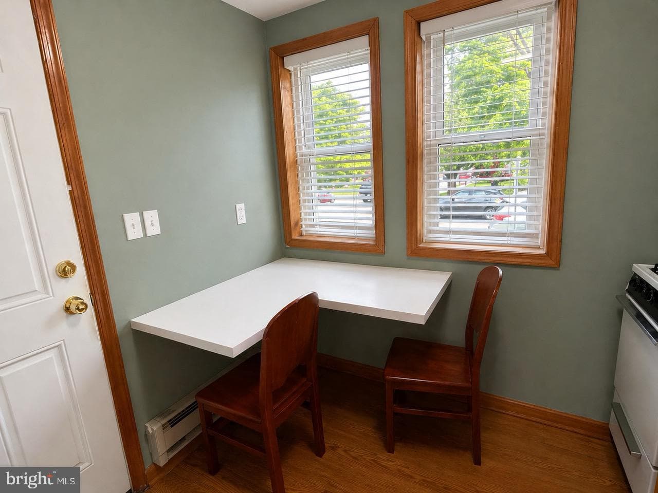 2047 Walnut Street photo 28