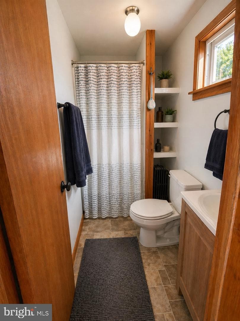 2047 Walnut Street photo 30
