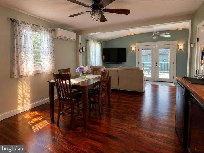 2047 Walnut Street photo 9