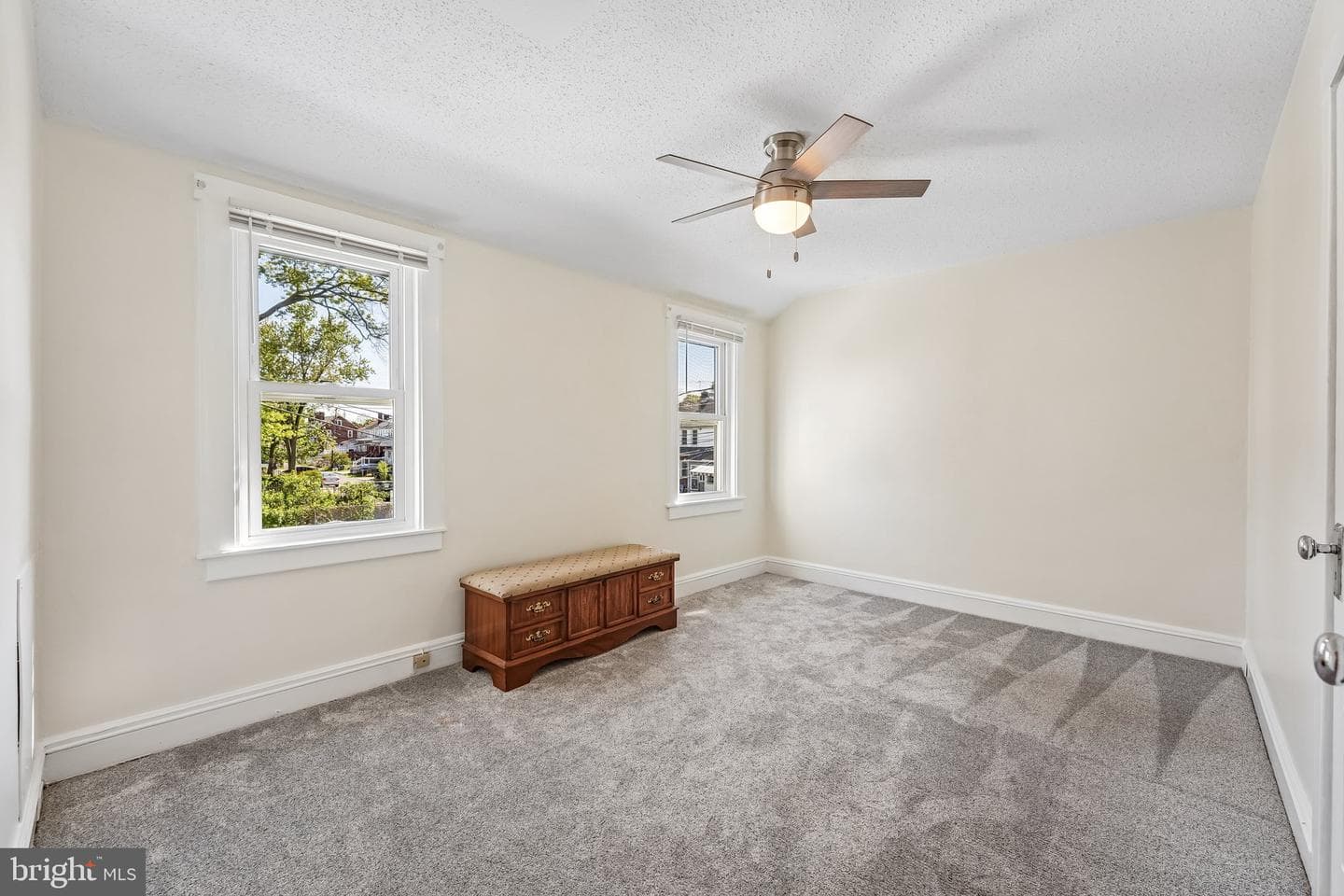 6 Seneca Street photo 16